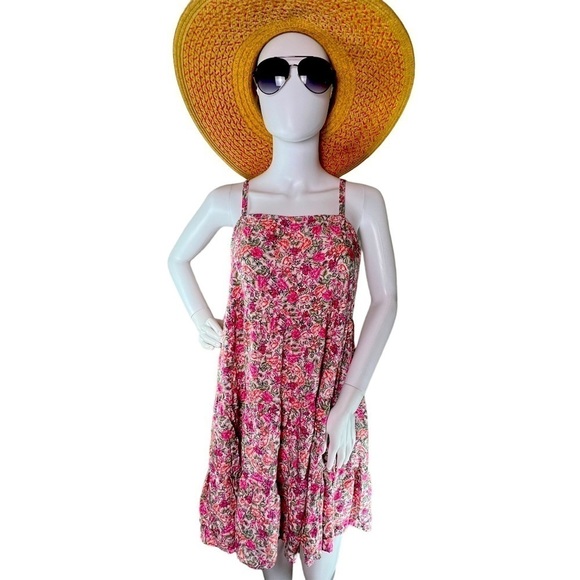 Old Navy Women’s Swing Floral Sundress Size Medium - Picture 1 of 9